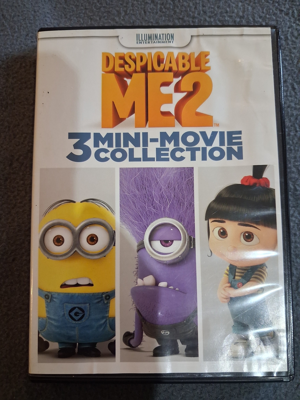 Universal Despicable Me Minions Mini-Movie DVD — Yellow, Purple, Cream